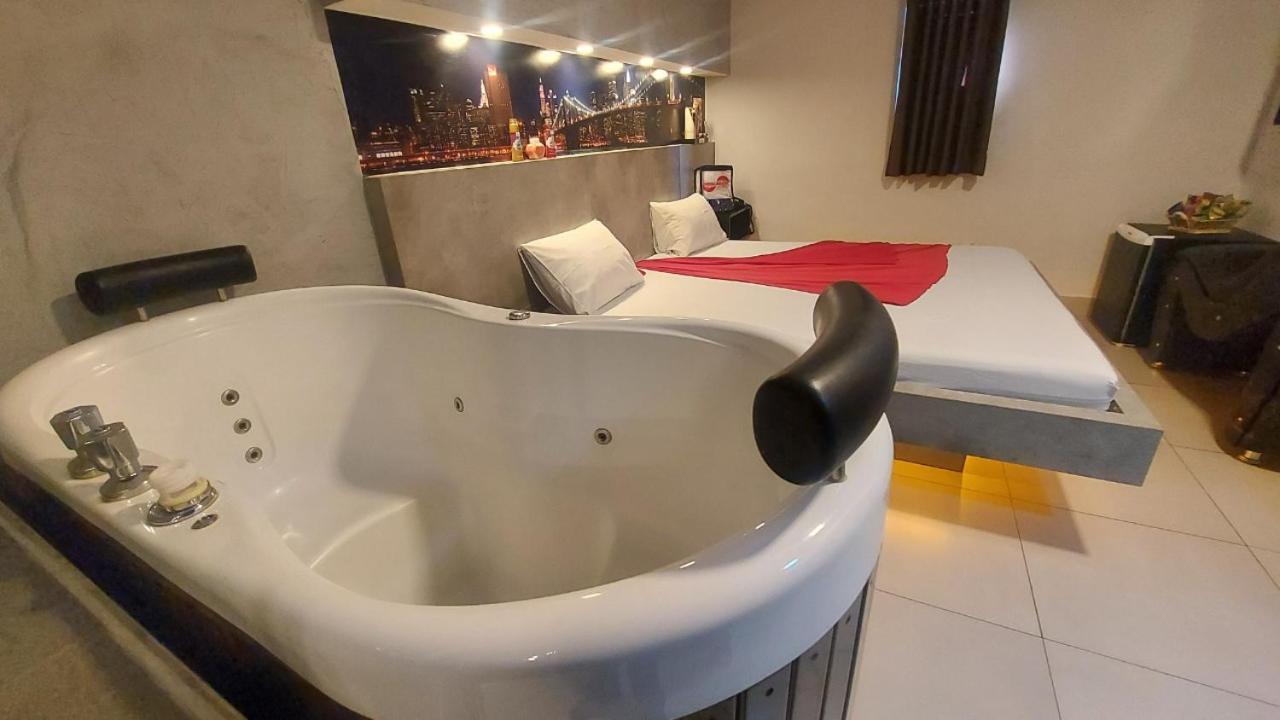 Motel Copacabana Ribeirão Preto Kültér fotó